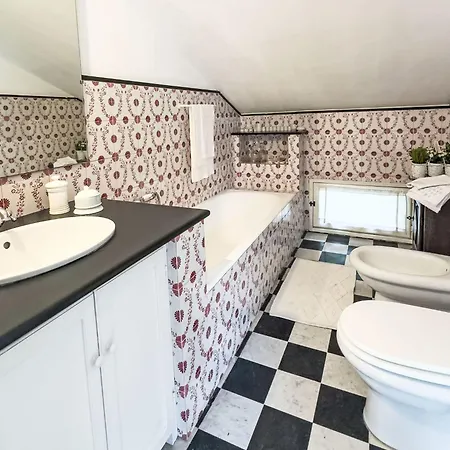 Villa La Vigna By Interhome