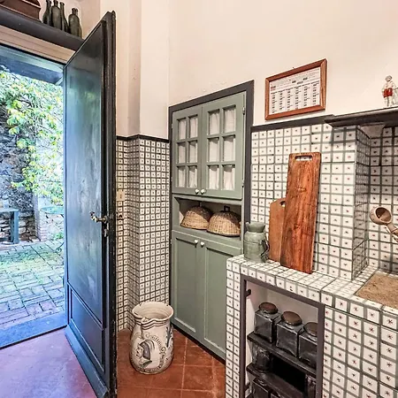 Villa La Vigna By Interhome